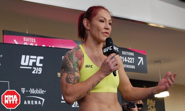 Cris Cyborg explains why Bellator deal is better than UFC ...