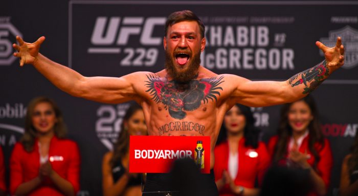 MMA: UFC 229 - Weigh Ins Conor McGregor / © Stephen R. Sylvanie-USA TODAY Sports