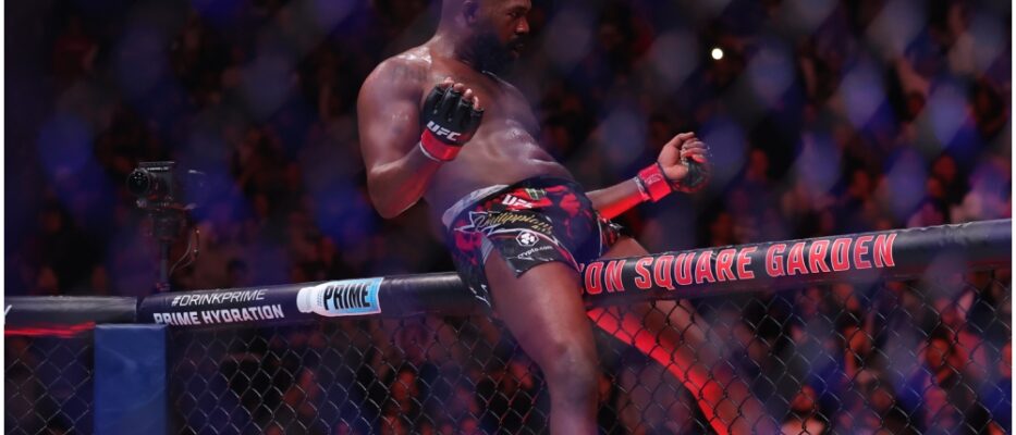 Chael Sonnen on Jon Jones: “It’s Terrifying How Good He Is”